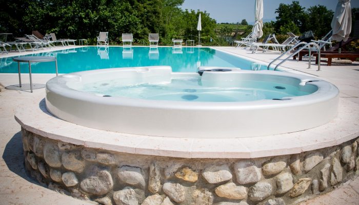 foto-piscina-3-scaled-700x400 foto-piscina-3-scaled-700x400